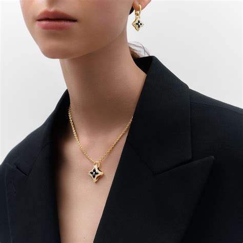 honey onyx louis vuitton|Ever Blossom Necklace, Yellow Gold, Onyx & Diamonds.